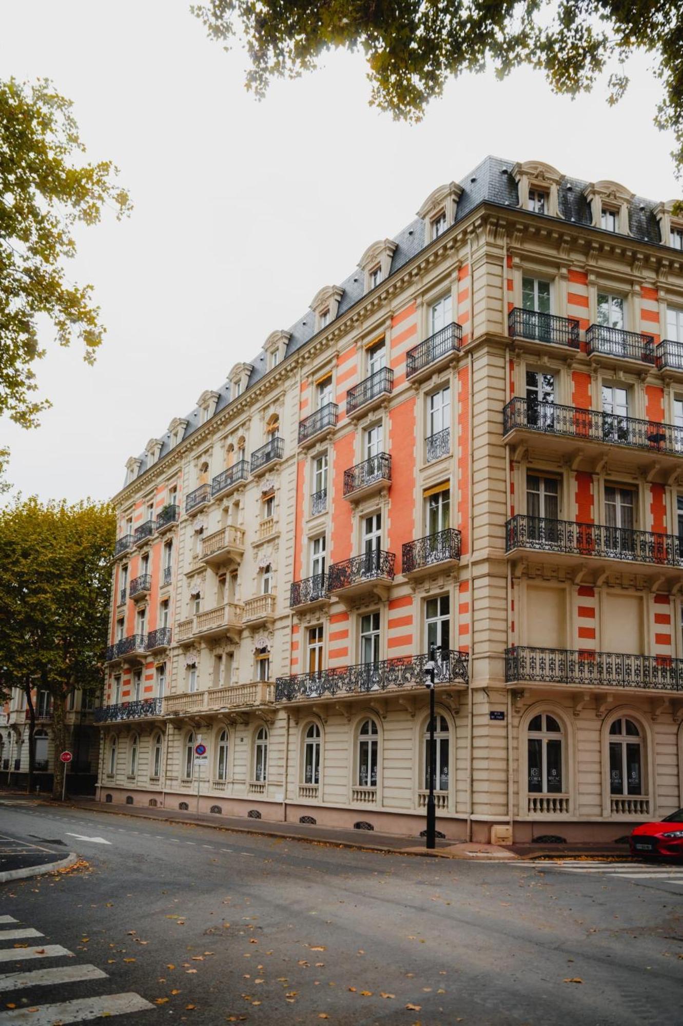 Roomchic - Les Ambassadeurs Vichy Exterior foto